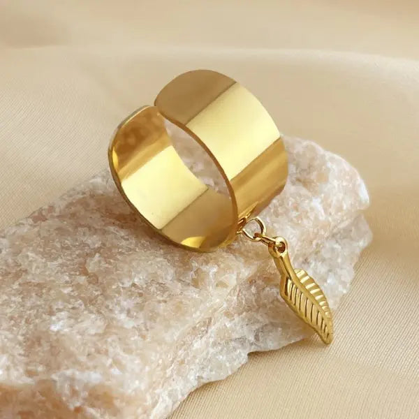 Bague épaisse en acier inoxydable dorée – Design rond lisse