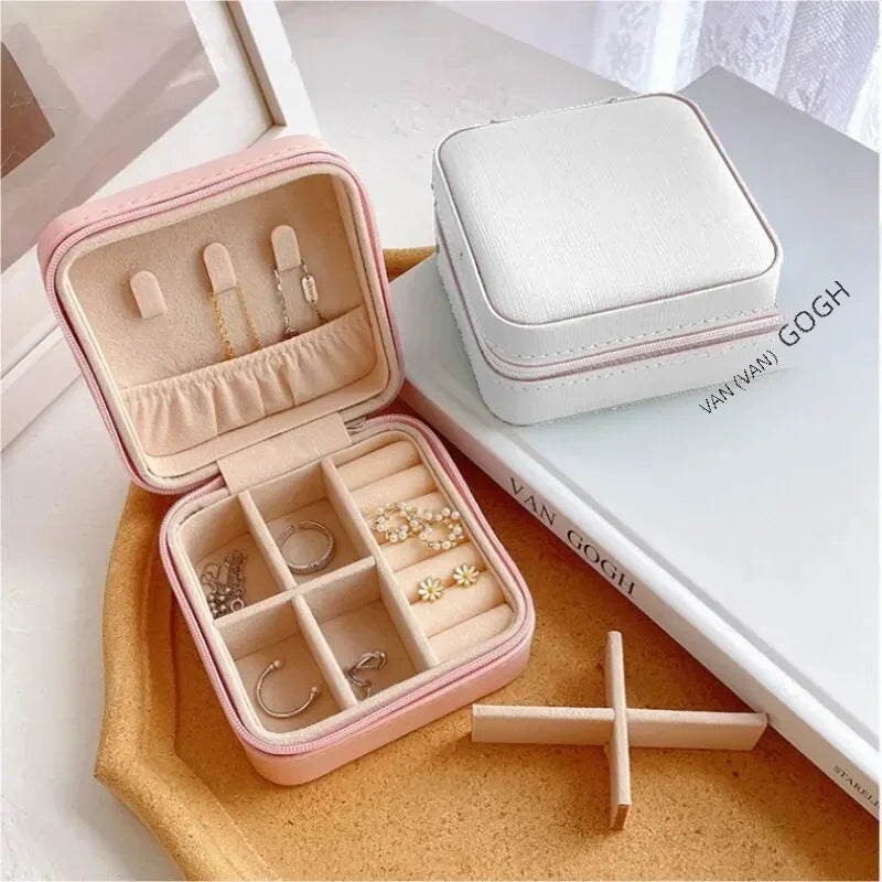 Boîte à bijoux portable en cuir – Mini organisateur de voyage pour colliers, bagues et boucles d’oreilles