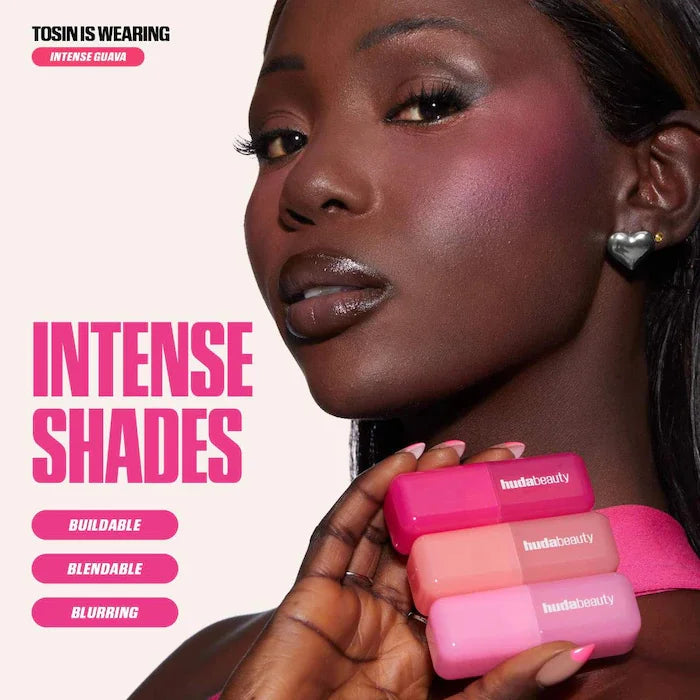 Huda Beauty Blush Liquide Effet Glow – Filtre Doux, Finition Lumineuse