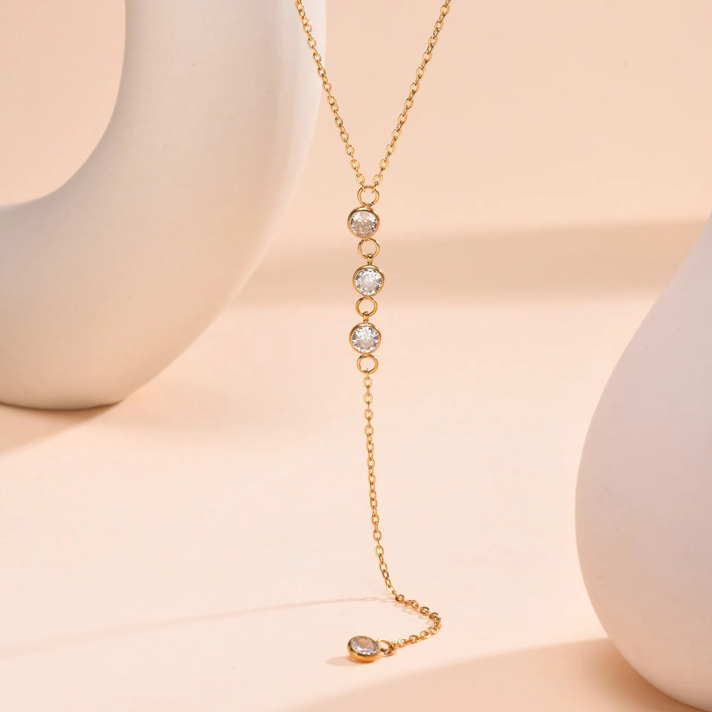 Collier lariat en acier inoxydable plaqué or – Pendentif goutte en Y