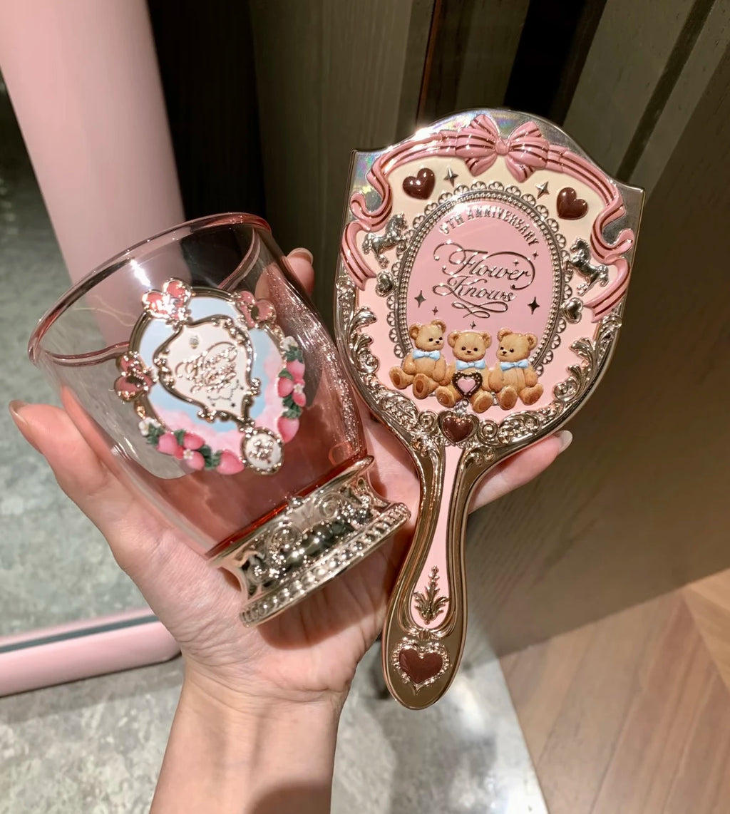 Set Miroir de Bureau Flower Knows 9ème Anniversaire - Peigne Coussin d'Air & Porte-Pinceaux Maquillage
