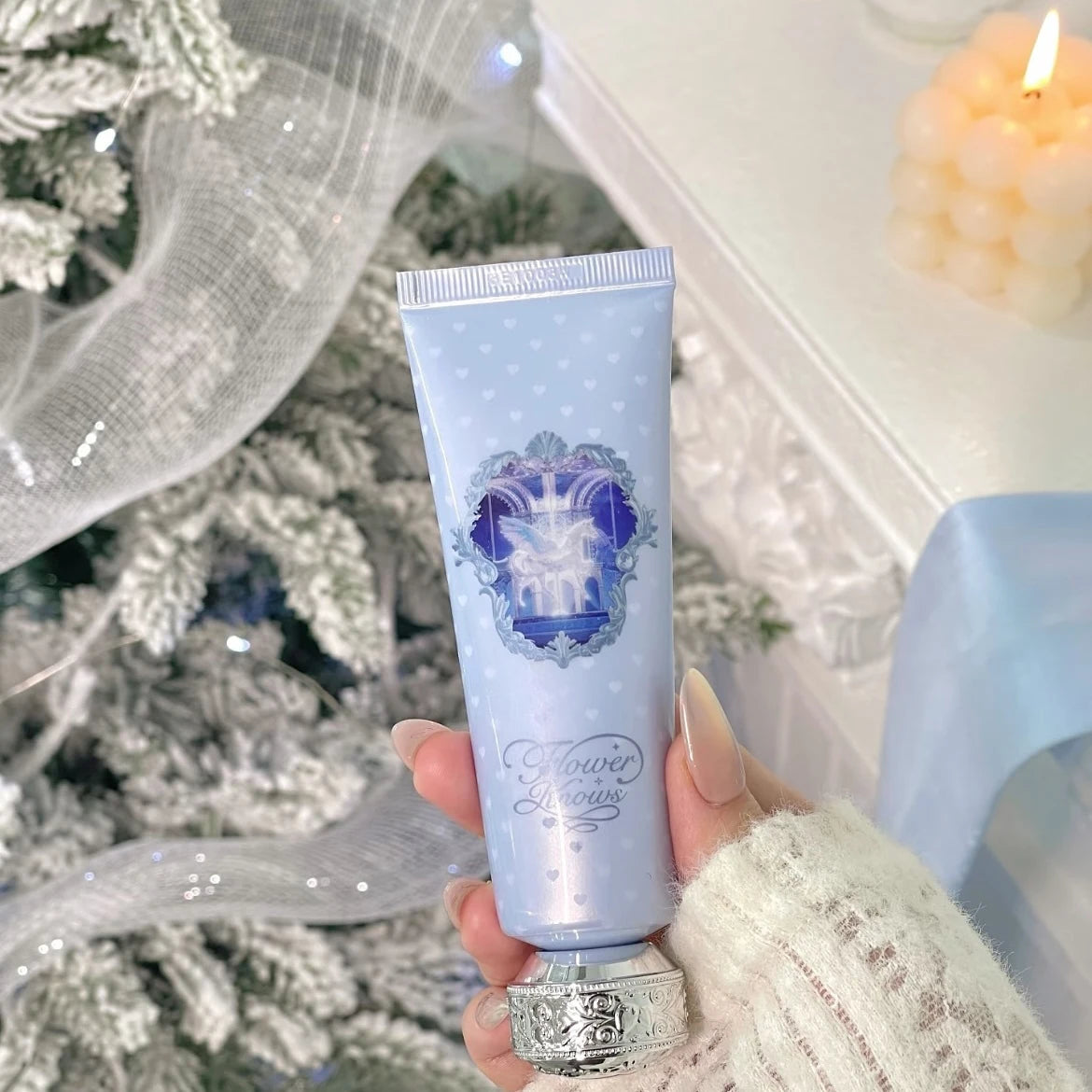 Crème Mains Flower Knows Édition Noël - Parfum Fraise Collection Cupidon Hydratante